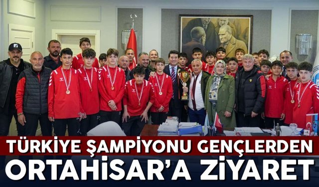 Türkiye Şampiyonu Gençlerden Ortahisar’a Ziyaret